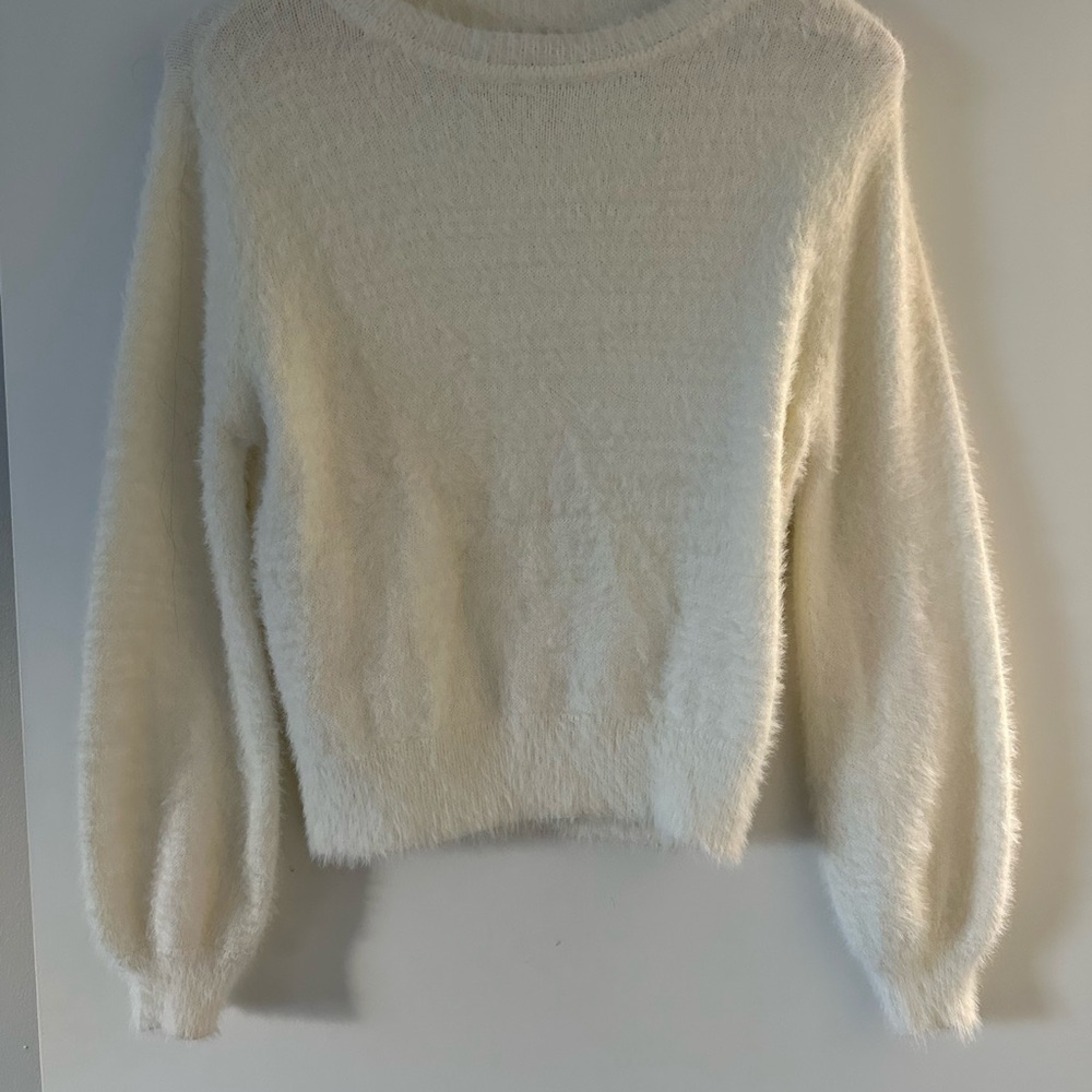 Dotti White Crew Neck Sweater with Balloon Sleeves